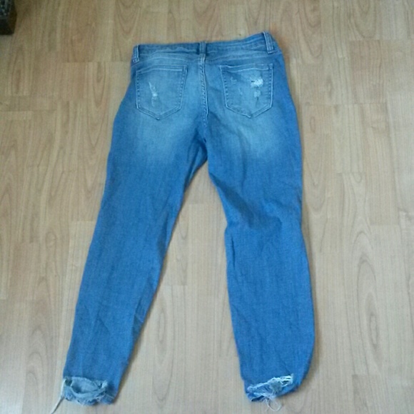 Ripped ankle cropped skinny jeans - Picture 2 of 2